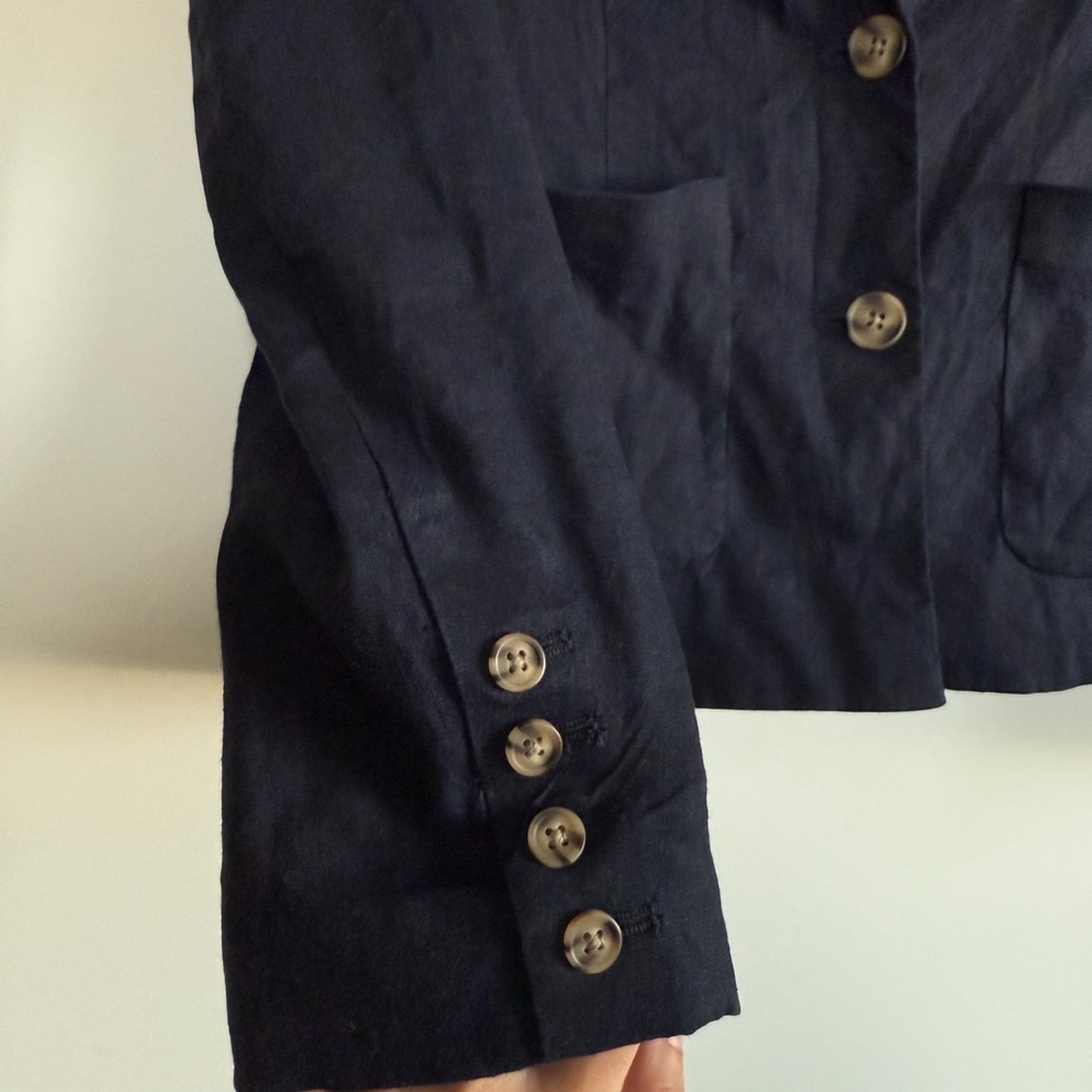 Tahari Dark Navy linen blend blazer - Picture 2 of 4